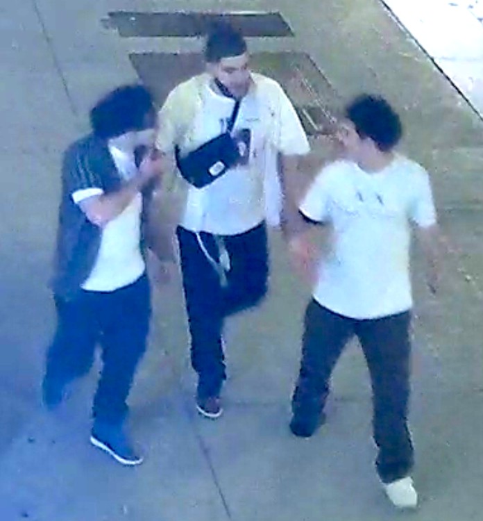 Photo :  Crimes haineux dans Ville-Marie : le SPVM veut identifier trois suspects